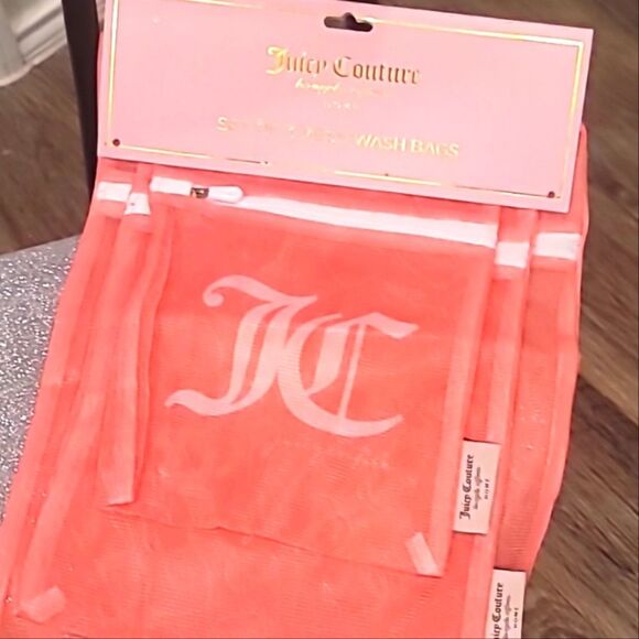 Juicy Couture JC Logo Hearts & Crowns Set of 3 Mesh Wash Bags - Picture 4 of 5